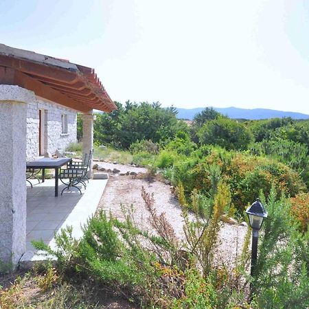 Mare Di Ginepri Apartment Badesi Exterior photo