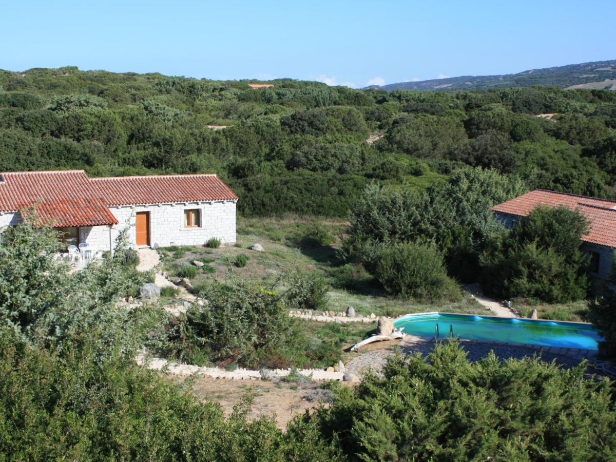 Mare Di Ginepri Apartment Badesi Exterior photo